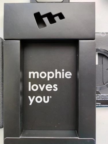 Mophie Snap Juice Mini: беспроводная зарядка на всю мощность MagSafe